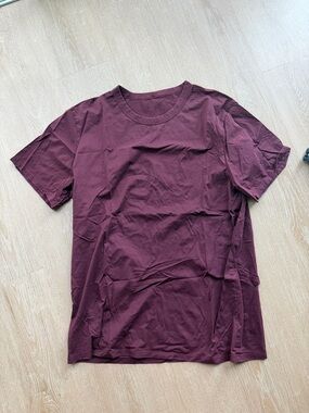 Lululemon Fundamental t